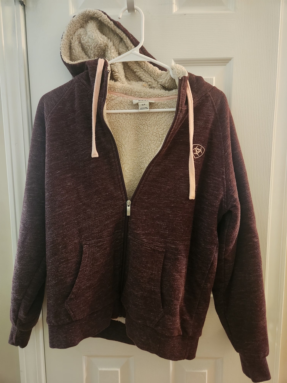 Ariat Men's Maroon Full-Zip Sherpa Hoodie with Cream Lining